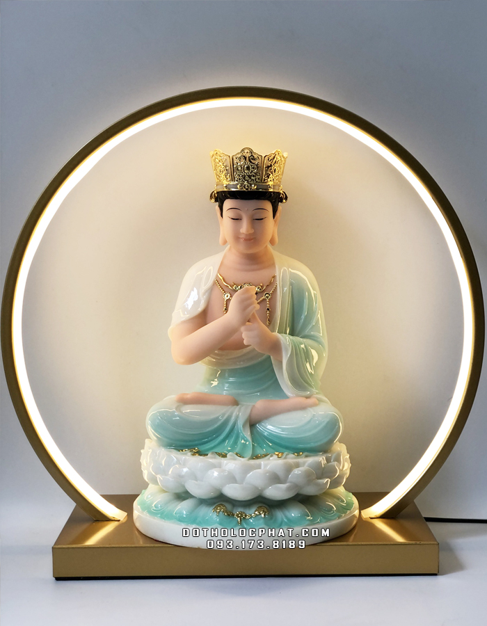 Như Lai Đại Nhật là vị Phật rất được tôn kính trong Phật giáo Đại thừa
