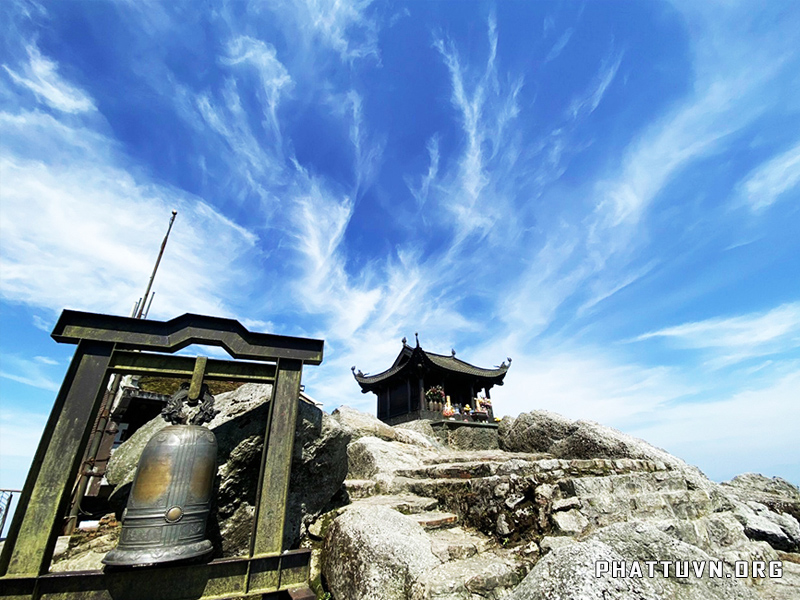 chùa Đồng Yên Tử - Ngôi chùa nổi tiếng Đông Nam Á
