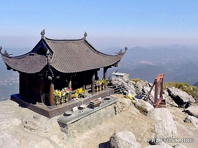 chùa Đồng Yên Tử - Ngôi chùa nổi tiếng Đông Nam Á