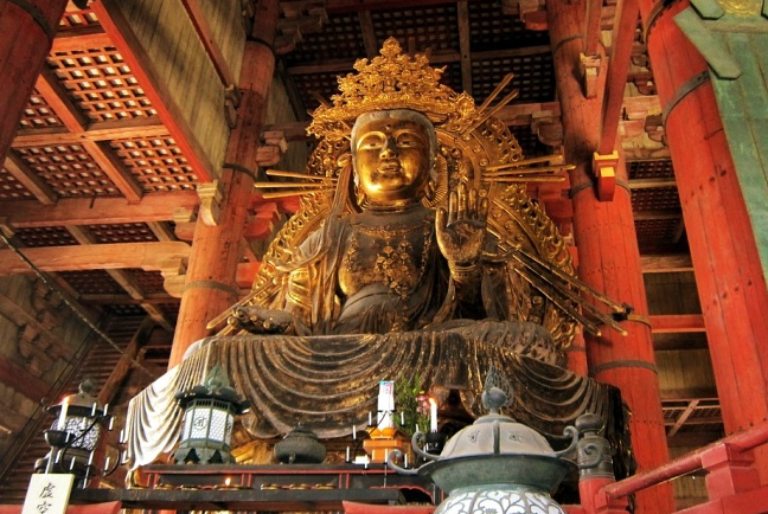 Hư Không Tạng Bồ Tát la một trong những vị Phật được thờ phổ biến ở nước ta